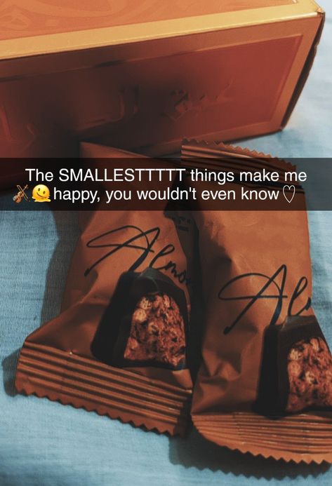 #snap #chocolatelover #smallpleasures Caption For Chocolate Snap, Chocolate Snap Streak, Simple Snap Ideas, Outing Snap, Funny Chocolate Quotes, Snapstreak Ideas, Chocolate Snap, Best Snap, Night Snap