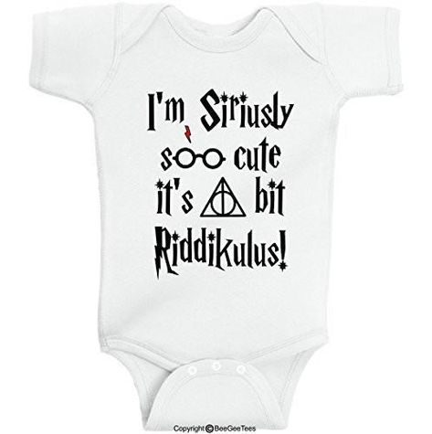 Harry Potter Onesie Baby, Harry Potter Baby Girl, Harry Potter Baby Gift, Harry Potter Onesie, Baby Planner, Harry Potter Girl, Harry Potter Baby Shower, Cricut Baby, Harry Potter Baby