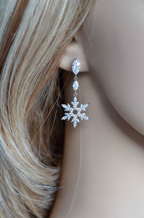 White Gold Snowflake Fancy Cut Clear Cubic Zirconia CZ Snowflake Dangle Earrings, Bridal, Wedding (Sparkle-2737) Gem Hair, Snowflake Jewelry, Silver Head Piece, Winter Earrings, Gold Snowflake, Snowflake Earrings, Plants Indoor, Magical Jewelry, Bride Accessories