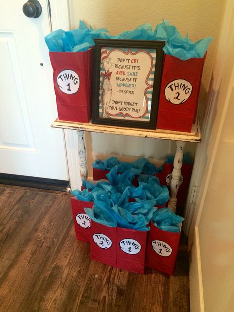 Dr Seuss Goodie Bag Ideas, The Lorax Art, Plant Life Cycles, Doctor Suess Birthday, Dr Seuss Party Ideas, Birthday Twins, Pete The Cats, Dr Seuss Birthday Party, Jan Brett