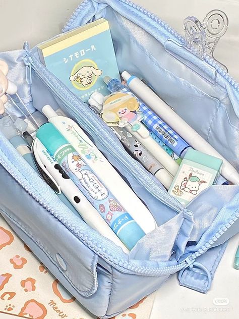 Cinnamoroll Stationary, Stationary School Supplies, Soft Room, Cute Cinnamoroll, Pens Cute, Cool Stationary, Pretty School Supplies, Cool Office Supplies, School Suplies