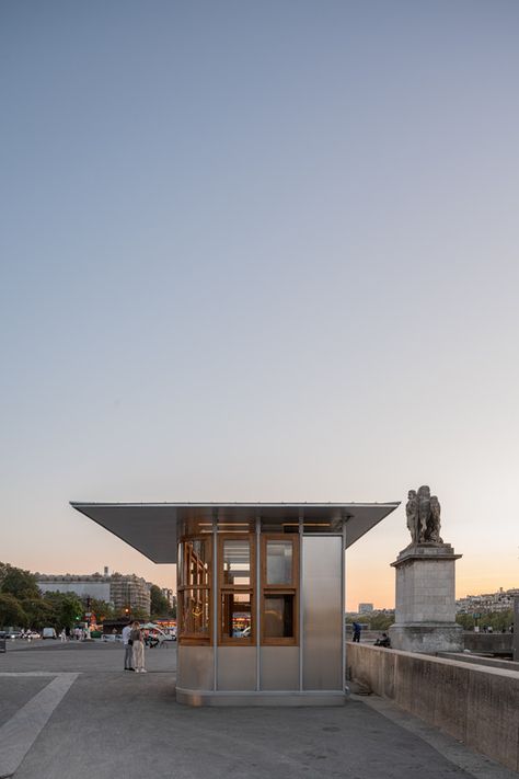 Kiosk Eiffel / Franklin Azzi Architecture | ArchDaily Info Kiosk, Food Stand Design, Information Kiosk, Food Kiosk, Food Stand, Building Plans House, Kiosk Design, Architecture Inspiration, Retail Store Design