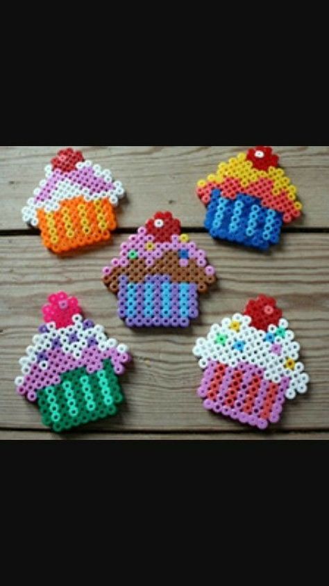 Perler Bead Designs, Hamma Beads Ideas, Easy Perler Bead Patterns, Melty Bead Patterns, Pearl Beads Pattern, Easy Perler Beads Ideas, Fuse Bead Patterns, Hama Beads Design, Perler Crafts