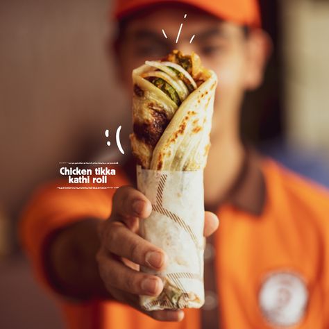 Kathi Roll Photography, Indian Fast Food Photography, Kebab Food Photography, Lifestyle Photography Food, Mumbai Street Food Photography, Feed Insta, Kek Lapis, Food Videography, Doner Kebab