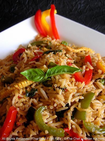 THE CHEF and HER KITCHEN: Spicy Thai Basil Fried Rice Thai Basil Fried Rice, Pasta Spicy, Basil Fried Rice, Thai Fried Rice, Crab Recipe, Spicy Thai, Crab Recipes, Thai Basil, Thai Curry