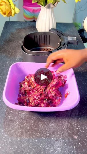 2.3M views · 46K reactions | Don’t throw away your onion peel. Use it for this instead | By Everyday with Irene | Facebook Onion Peel, Avocado Pits, Health Matters, Healthy Dessert Recipes, Healthy Dessert, Healthy Drinks, Onions, Hair Growth, Health Tips