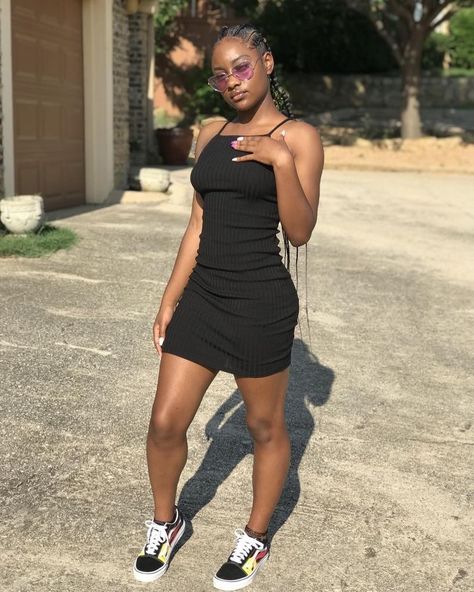 Pinterest ~Girly Girl ❤ Add me for More!!!😏 Petite Summer Outfits, Dressy Summer Dresses, Outfits Black Women, Most Beautiful Dresses, Black Mini Dress, 여자 패션, Dope Outfits, Cute Summer Outfits, College Outfits