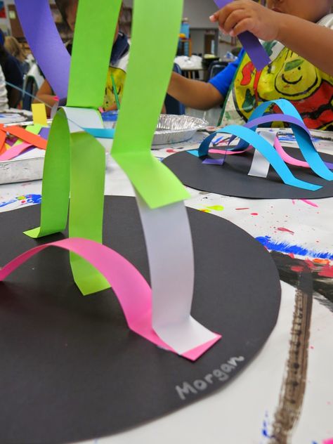 Cassie Stephens: What the Art Teacher Wore #114 and INTERNATIONAL DOT DAY! Dot Day Ideas, Line Sculpture, Movement Art, Cassie Stephens, International Dot Day, Outfit Photos, Paper Sculptures, Dot Day, Classroom Art