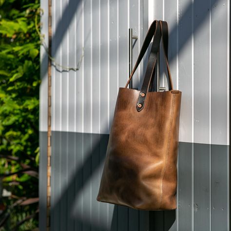 The Horween Tote - Chromexcel Natural | Gustin | Tote Bags Horween Chromexcel, Zoom Photo, Aging Beautifully, Work Bag, Horse Hair, A Bag, Leather Working, Natural Leather, Farmers Market