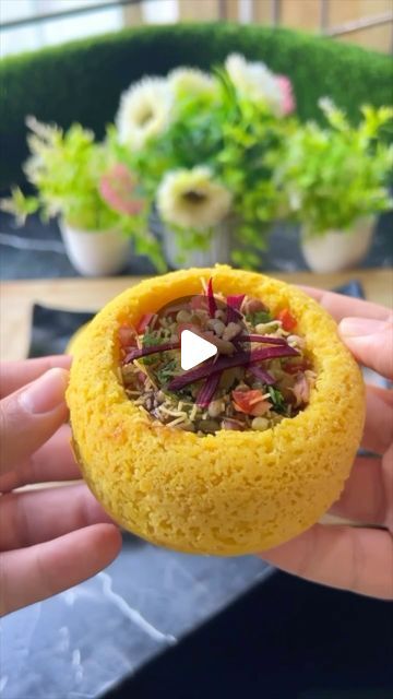 Chaat Party Decoration, Chaat Party, Mixture Recipe, Chocolat Cake, Khaman Dhokla, Dhokla Recipe, Easy Snacks For Kids, Indian Appetizers, Spicy Snacks Recipes