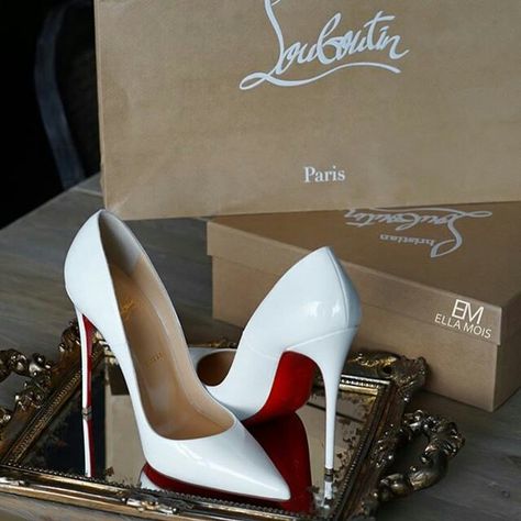 Christian Louboutin Aesthetic, Louboutin Aesthetic, Louis Vuitton Heels, Red Bottom Heels, Dr Shoes, Fashion Shoes Heels, Shoes Heels Classy, Cute Shoes Heels, White High Heels