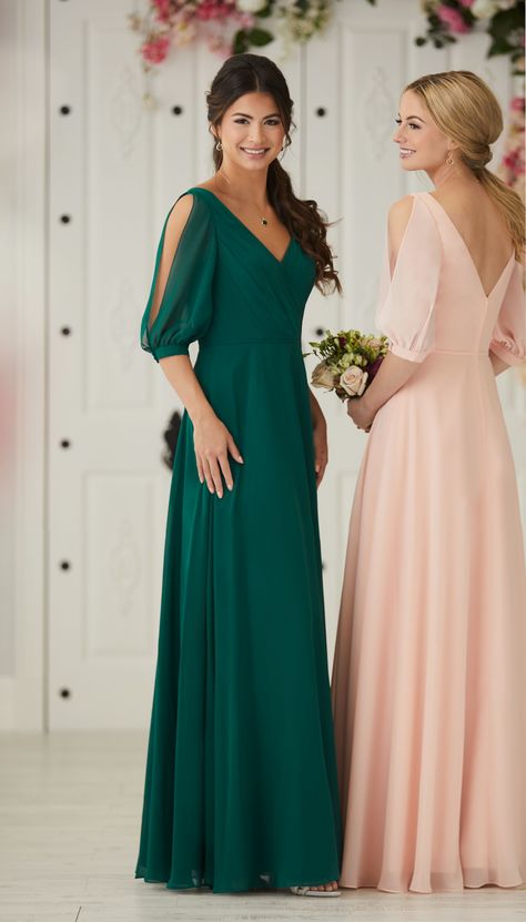 Christina Wu Bridesmaid Dresses, Mode Ab 50, Christina Wu, Bridesmaid Dresses With Sleeves, Bridesmaid Dress Styles, Chiffon Gown, Chiffon Bridesmaid Dress, Bridesmaid Gown, Long Bridesmaid Dresses