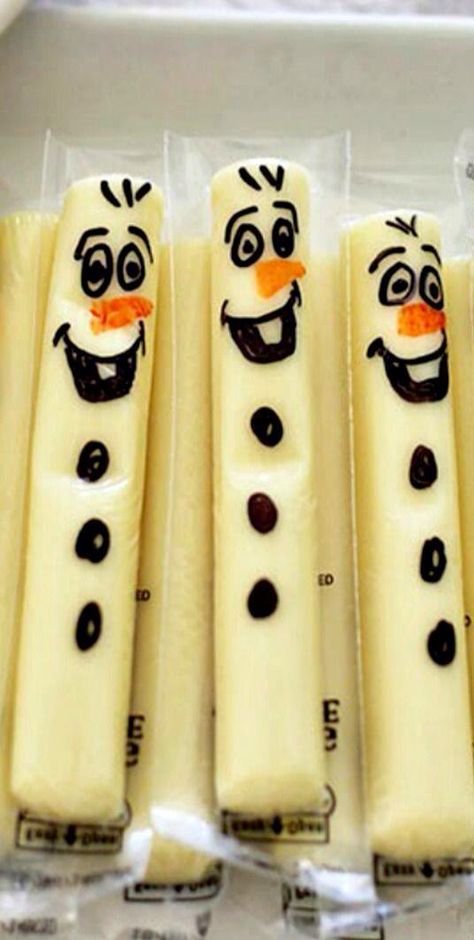 Olaf string cheese. Disney Frozen Party Ideas, Frozen Party Food, Frozen Party Ideas, Frozen Bday Party, Disney Frozen Birthday Party, Disney Frozen Party, Birthday Party Snacks, Frozen Themed Birthday Party, Disney Frozen Birthday