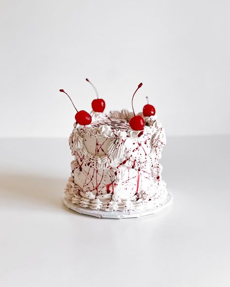 Blood Splatter Cake, Splatter Cake, Raspberry Filling, Swiss Meringue Buttercream, Lemon Cake, Vintage Cake, Mini Cakes, Cake Designs, Cherry