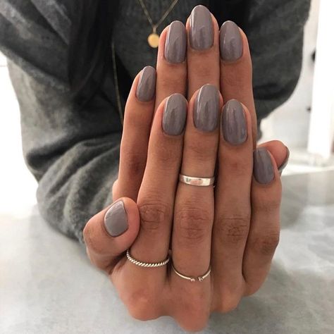 T A Y E E Z Y Gel Manicure Colors, Oval Nails Designs, Finger Style, Grey Nail Polish, Manicure Colors, Nail Colour, Gray Nails, Oval Nails, Nails Inspo