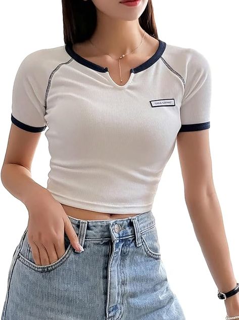 Link in pin. SHENHE Women's Ribbed Knit Raglan Shirt Notch Neck Short Sleeve Fitted Crop Tee Top. Cute Tshirts Women, Yk2 Outfits, Korean Outfit Street Styles, Notched Neckline, Fashion Top Outfits, Chic Fall Outfits, Easy Trendy Outfits, Crop Top Outfits, Raglan Shirts