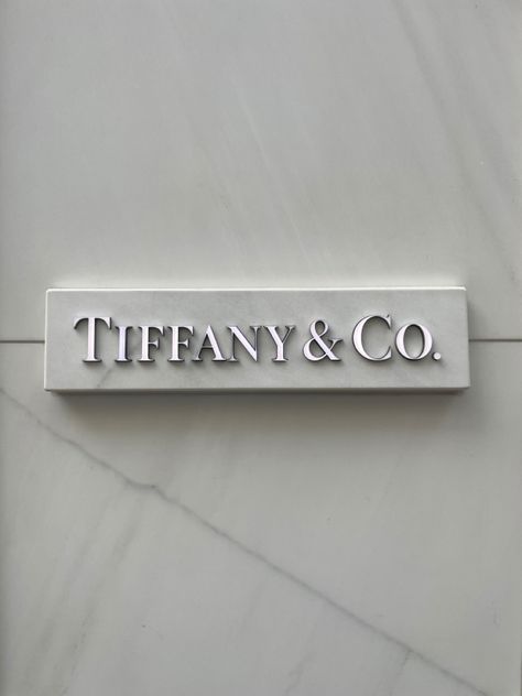 Tiffany And Co Astetic, Tiffany And Co Logo, Tiffany And Co Aesthetic, Tiffany Aesthetic, Tiffany Store, Logo Desing, London Townhouse, Aesthetic Inspiration, Phone Stuff