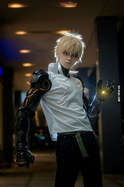 Genos, from one punch man - 9GAG Genos Cosplay, Cosplay Art, One Punch Man Anime, Epic Cosplay, Male Cosplay, Punch Man, One Punch, Saitama, Cosplay Ideas