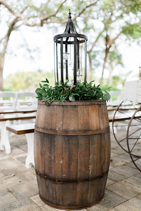 Whiskey Barrel Outdoor Table, Whiskey Barrel Winter Decor, Christmas Wine Barrel Front Porch, Christmas Barrel Decor, Christmas Whiskey Barrel Decorations, Whiskey Barrel Decorating Ideas, Whiskey Barrel Christmas Decor, Barrels Decor Ideas, Whiskey Barrel Ideas