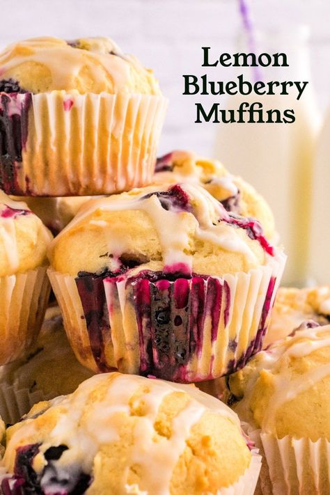 Enjoy the fusion of tangy lemons and sweet blueberries in these homemade lemon blueberry muffins! Perfect for breakfast, snacks, or a sweet treat. Lemon Blueberry Muffins Recipe, Lemon Blueberry Muffins, Cream Cheese Muffins, Lemon Muffins, Muffin Recipes Blueberry, Savory Cakes, Lemon Glaze, Mood Food, Blueberry Recipes