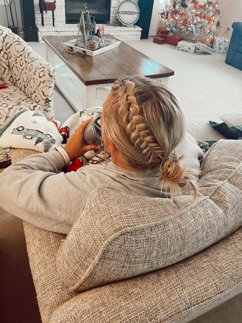 Braided Sporty Hairstyles, Tennis Hairstyles, Softball Hair, Cute Volleyball Hairstyles, Volleyball Hair, Soccer Hair, Track Hairstyles, Gymnastics Hair, Softball Hairstyles