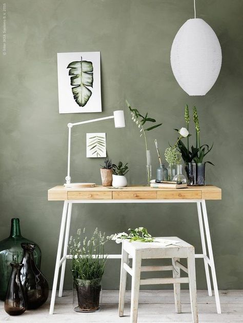 20 Beautiful Rooms Incorporating the Color Sage Green Ikea Workspace, Sala Vintage, Gravity Home, Ikea Design, Sage Green Walls, Ideas Hogar, Green Interiors, Diy Supplies, Home Office Design