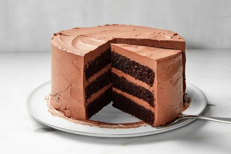 This is the ultimate chocolate cake Claire Saffitz, Chocolate Layer Cake Recipe, Ultimate Chocolate Cake, Layer Cake Recipes, Chocolate Layer Cake, Nyt Cooking, Pancake Batter, Chocolate Pudding, Oven Racks