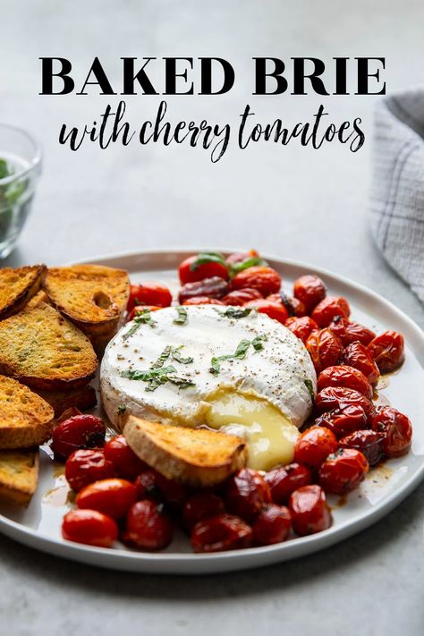 Brie And Tomatoe, Baked Brie With Tomatoes And Basil, Brie And Tomato Appetizer, Baked Brie With Cherry Tomatoes, Bruschetta Baked Brie, Baked Brie With Tomatoes, Baked Brie Tomato Recipes, Crustini Appetizers Brie, Hot Party Food