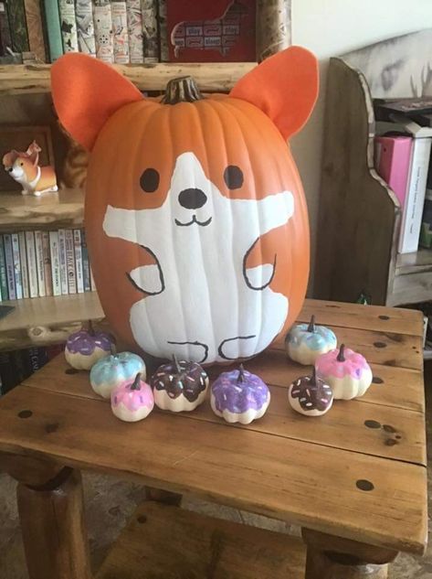 Awesome Painted Pumpkins, Animal Decorated Pumpkins, Pant Pumpkin Ideas, East Pumpkin Painting, Cute Paintings For Pumpkins, Colorful Pumpkin Painting Ideas, Pumpkin Decorating Ideas Harry Potter, Pairing Pumpkin Ideas, Rainbow Pumpkin Carving