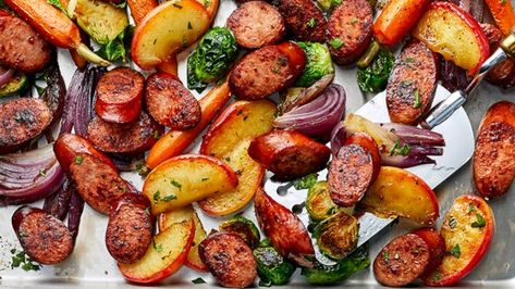 The smoked sausage flavor you love joins apple, Brussels sprouts, and carrots in this easy sheet pan meal. Sheet Pan Smoked Sausage, Veggie Dinner Recipes, Smoked Sausage Recipes, Chicken Apple Sausage, Foil Packet, Sheet Pan Dinners Recipes, Apple Sausage, Sausage Potatoes, Veggie Dinner