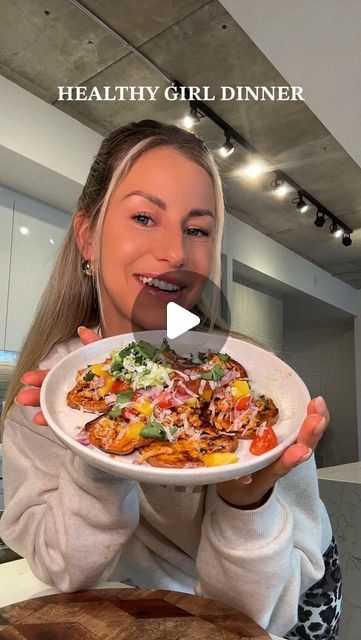 Christina Thornton on Instagram: "Sweet potato nachos! 🍠🥑🍅

Ingredients:
- 1 lrg sweet potato cut into 1/2” slices (makes enough for 2 servings)
- Ground beef or chicken (seasoned with @sietefoods taco seasoning)
- Cheese of choice (I used parm)
- Diced tomatoes, yellow pepper, red onion
- Fresh cilantro
- Mashed avo
- Salsa @fodyfoods 

Instructions:
1. Slice sweet potato and place on a parchment lined dish
2. Season with avocado oil, S+P, and broil in the oven for approx 10 minutes (flipping half way) or until potato starts to brown
3. Pan fry ground beef/chicken and season with siete taco seasoning (I like to add a bit of water so it’s not super dry)
4. Assemble nachos! You can pop them in the oven for a few minutes after adding the meat & cheese so the cheese melts if you prefer!

E Christina Thornton, Nachos Ingredients, Potato Nachos, Sweet Potato Nachos, Pan Fry, Yellow Pepper, Diced Tomatoes, Healthy Girl, Meat And Cheese