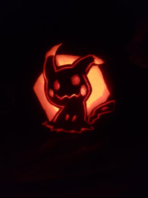 Geeky Pumpkin Carving Ideas, Pumpkaboo Pumpkin Carving, Mimikyu Pumpkin Carving, Pokemon Pumpkin Carving Ideas, Pumpkin Carving Ideas Pokemon, Nerdy Pumpkin Carving Ideas, Fnaf Pumpkin, Pokemon Pumpkin Carving, Anime Pumpkin