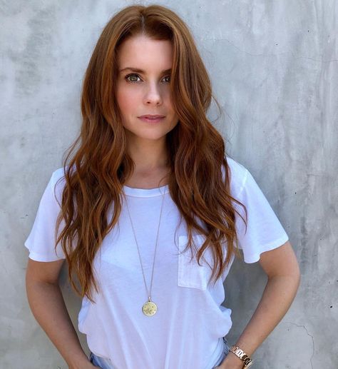 JoAnna Garcia Swisher hair by Nikki Lee Joanna Garcia Swisher Hair, Joanna Garcia Swisher, Joanna Garcia, Hair Color For Fair Skin, Sweet Magnolias, Novel Inspiration, Hair Crimper, Love You To Pieces, Golden Green