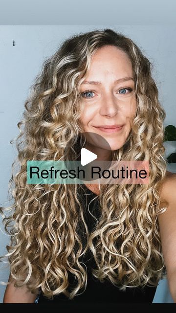 How To Style Next Day Curly Hair, Next Day Curly Hair Refresh, Refresh Curly Hair Next Day, Day 2 Curly Hair Refresh, Second Day Curly Hair Refresh, 2nd Day Curly Hair Refresh, Second Day Curly Hairstyles, Refresh Curls Next Day, How To Refresh Curly Hair