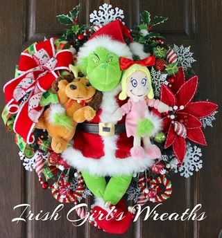 IrishGirlsWreaths - Etsy Dr Seuss Whoville, Candy Garland, Vintage Christmas Wreath, Grinch Wreath, Whoville Christmas, Nautical Wreath, Cindy Lou Who, Pink Desert, Vintage Christmas Decor