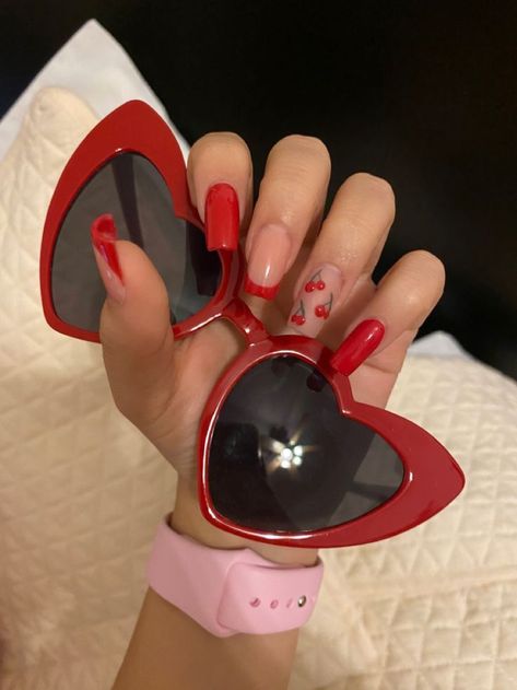 Cherry Red Nail, Red Summer Nails, Cherry Nail Art, Red Gel Nails, Unghie Sfumate, Harry Styles Nails, Red Nail Art, Red Acrylic Nails, Cherry Nails