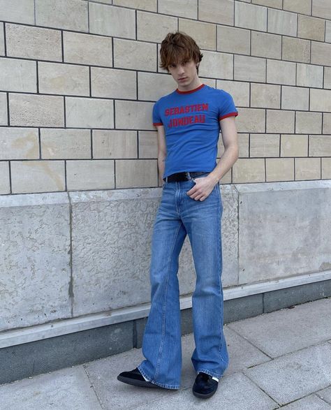 Men’s Flared Pants Outfit, 80s Mens Summer Fashion, 80s Aesthetic Fashion Men, Bootcut Pants Outfit, 80s Aesthetic Fashion, Flare Pants Outfit, Flare Jean Outfit, 70s Fashion Men, London Mens Fashion