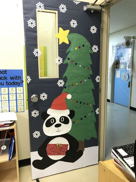 Panda Door Decorations, Panda Bulletin Board Ideas, 3s Preschool, Panda Classroom, Feelings Activity, Panda Decor, Decoration Classroom, Classroom Door Decor, Panda Theme