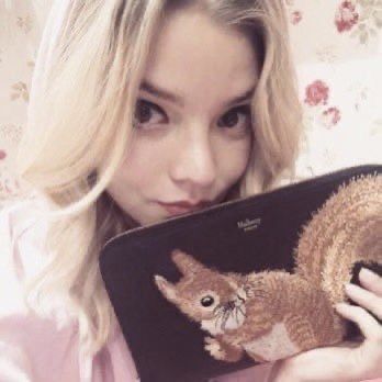 anya taylor joy girl aesthetic pfp icon Girl Aesthetic Pfp, Holly Bible, Anya Joy, Film World, Aesthetic Pfp, Anya Taylor Joy, Lady And Gentlemen, Just Girly Things, Dear Diary