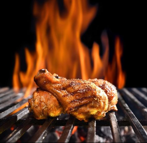 Chicken Barbeque, Photo Grill, Grilled Chicken Legs, Meat Bbq, Barbeque Chicken, Chicken Pictures, Leg Art, Barbeque Grill, Barbecue Chicken