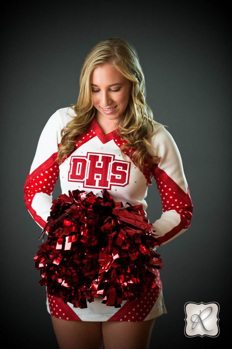 Senior Picture Sports // cheerleading in uniform and poms, so cute! Wedding Invitations With Pictures, Family Photos With Baby, Fall Family Photo Outfits, Photos With Dog, Family Photoshoot Outfits, Cheer Pictures, Navy Blue Fabric, Fall Family Photos, Family Photo Outfits