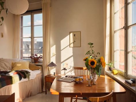 my scandinavian home: A Small Swedish Apartment, Packed With Charm (And Sunlight) Scandinavian Studio Apartment, Colorful Studio, Small Space Inspiration, My Scandinavian Home, Swedish Apartment, Scandinavian Apartment, Beautiful Sunny Day, 1st Apartment, Small Places