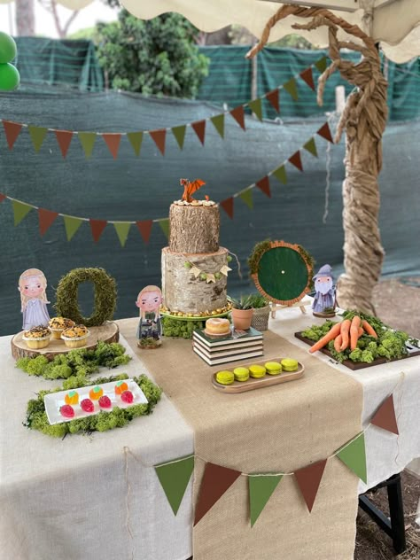 The Lord Of The Rings Birthday Party, Lord Of The Rings 1st Birthday, Hobbit Themed 1st Birthday, The Hobbit Party Ideas, Lord Of The Rings Smash Cake, One Year To Rule Them All Birthday, Hobbit Table Setting, The Hobbit Birthday Party, Hobbit Birthday Party Ideas