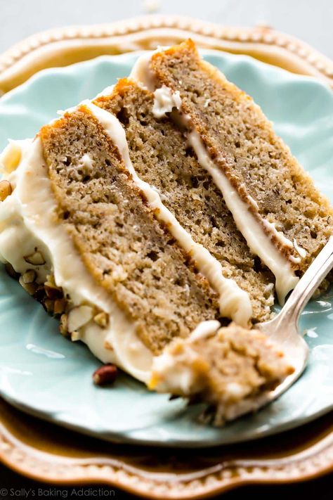 Banana Cake with Brown Butter Cream Cheese Frosting Banana Layer Cake Recipe, Brown Butter Cream Cheese Frosting, Brown Butter Cream Cheese, Best Birthday Cake Recipe, Weight Watcher Desserts, Sallys Baking, Butter Cream Cheese Frosting, Cake Frosting Recipe, Layer Cake Recipes