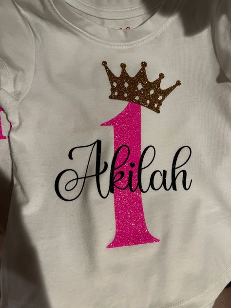 Diy Birthday Shirt, Cricut Business, Birthday Onesie, First Birthday Shirt, 1st Birthday Shirts, Birthday Projects, First Birthday Shirts, Diy Toddler