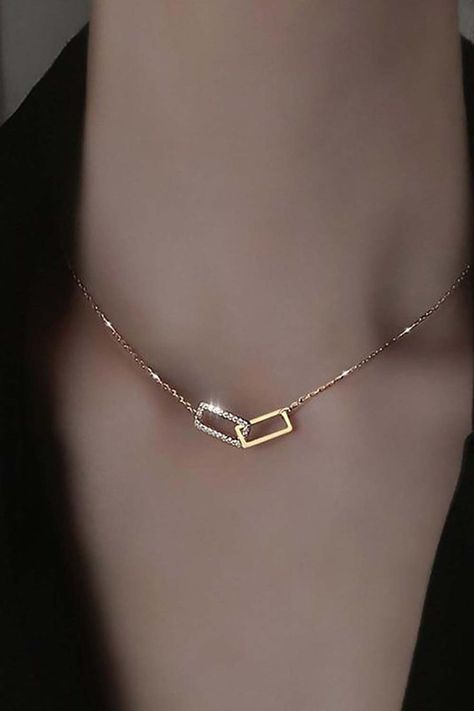 Grunge Ring, خواتم خطوب�ة, Simple Necklace Designs, Jewelry Necklace Simple, Unique Gold Jewelry Designs, Choker Necklace Gold, Neck Pieces Jewelry, Fancy Jewelry Necklace, Pretty Jewelry Necklaces