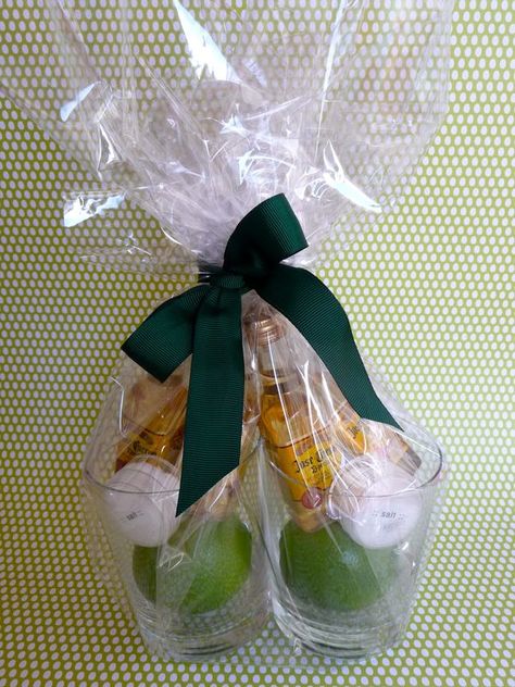 Tequila Gift Basket Ideas, Tequila Gift Idea, Mexican Dessert Table, Cactus Party Decor, Liquor Gifts, Pool Party Favors, Party Favors For Adults, Christmas Prep, Mexican Party Theme