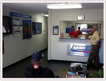 Waiting room Sales Counter, Auto Service Center, Tire Shop, Cool Garages, Mechanic Shop, Mechanic Garage, Garage Office, Car Lot, Auto Repair Shop