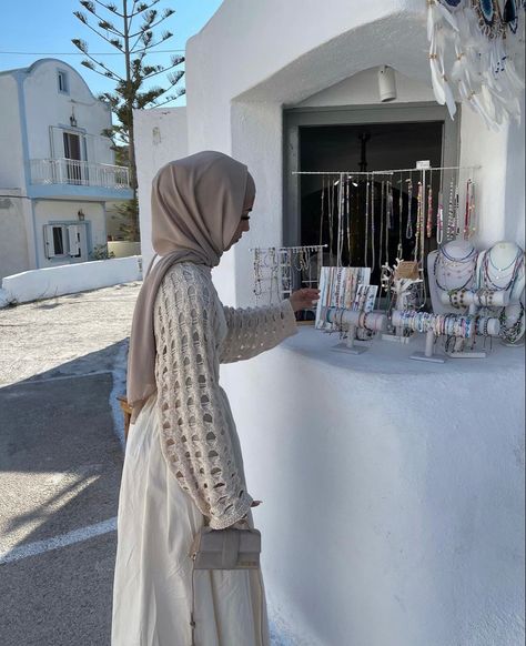 Modest Fashion Ideas, Hijab Outfits, Outfits Fashion, Modest Fashion, Fashion Ideas, Greece, On Instagram, Instagram