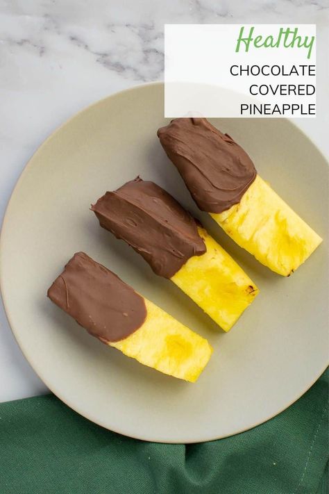 This chocolate covered pineapple recipe is the perfect sweet treat for spring or summer. Juicy pineapple is covered with melted chocolate. An excellent vegan and vegetarian dessert that's suitable for most dietary requirements and allergies. Perfect for a picnic, birthday party or garden party. These are so fun to make with your kids too! Chocolate Covered Pineapple Chunks, Chocolate Covered Pineapple Slices, Chocolate Dipped Pineapple, Chocolate Covered Pineapple, Chip Recipes, Pineapple Recipe, Picnic Birthday Party, Chocolate Covered Fruit, Vegetarian Desserts